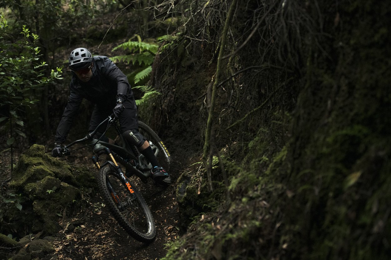 ION 3 Layer Shorts Traze AMP 2021