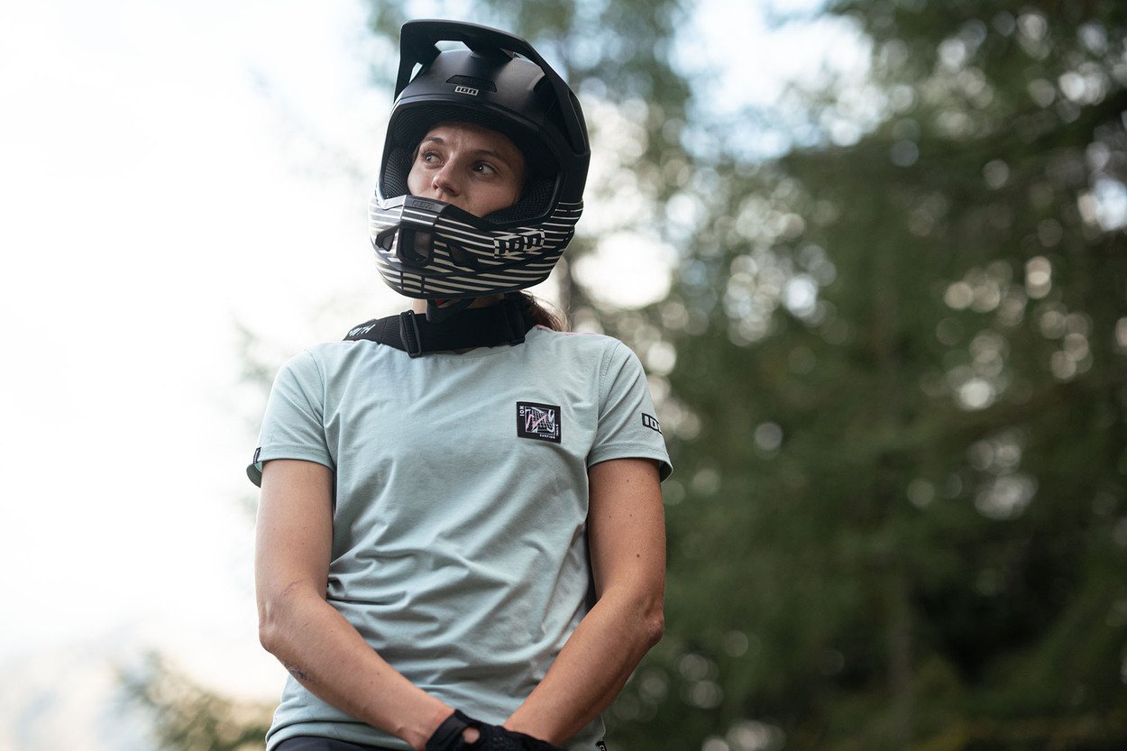 ION Women MTB Jersey Seek Amp Shortsleeve 2022